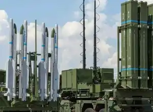 新赛季短道速滑世巡赛打响 中国队首日多点突破晋级