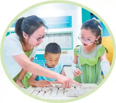 亲子共游新风尚：在行走中点亮孩子的多彩课堂