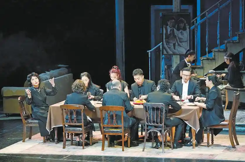 三代同台演绎《小郡之秋》