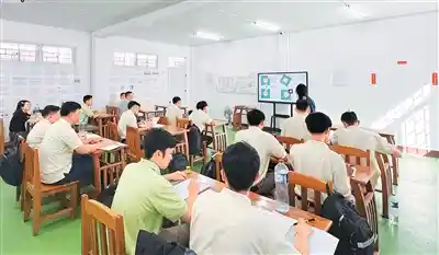 语言架桥，文化共融：教育点亮民心相通新图景