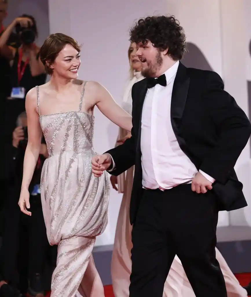 《拯救地球》震撼首映威尼斯:一场视觉与良知的双重风暴